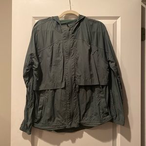 Lululemon windbreaker
